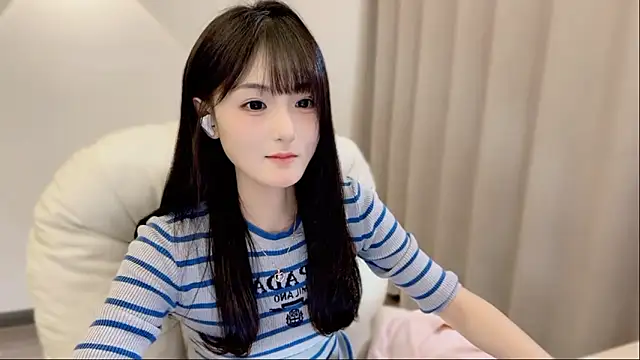 SHUIshui  online show from October 23, 1:28 pm