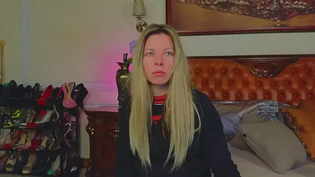 Real Tini online show from February 26, 7:07 am