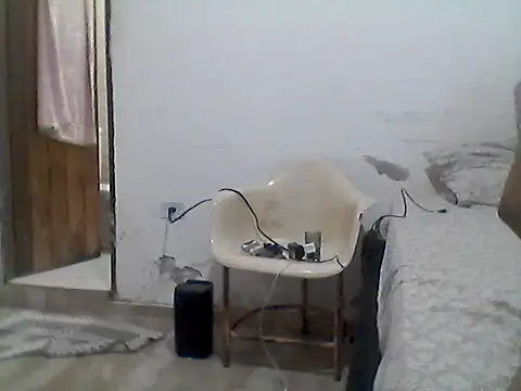 Snapshot of mariy_ chatting on October 15, 12:35 am mariy online show from October 15, 12:35 am