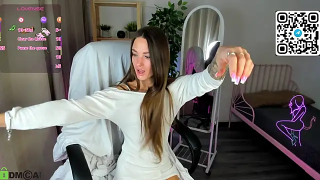 Aly Alyc online show from March 24, 12:16 am