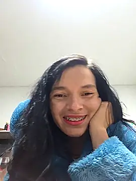  shantal smith online show from February 17, 9:30 am