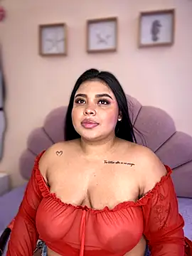 Snapshot of Emily_cooper20 chatting on September 18, 11:47 pm Emily cooper20 online show from September 18, 11:47 pm