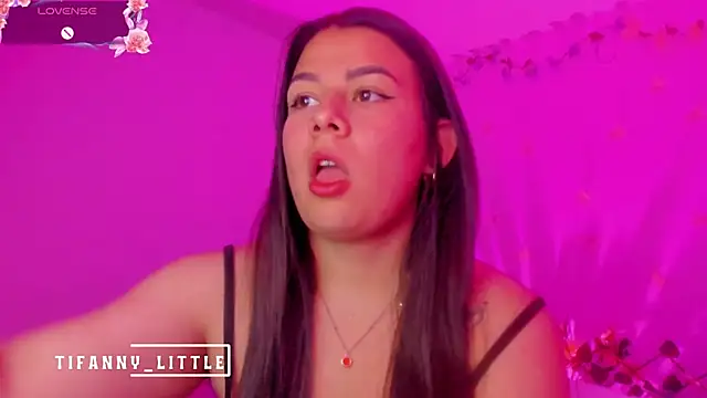 little tifanny82 online show from April 17, 1:57 pm