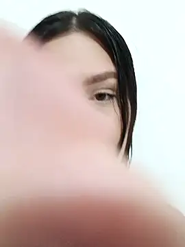 Ariakris online show from November 15, 5:03 pm