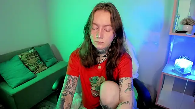 Mary Xextra online show from October 22, 1:10 am