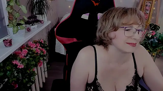 sugar vivien online show from July 27, 3:31 pm