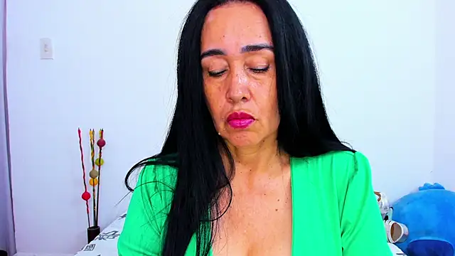 HorniestMilf online show from March 5, 8:15 pm