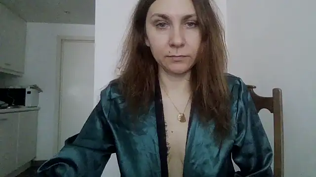 JasmineGlamour online show from February 4, 11:24 am