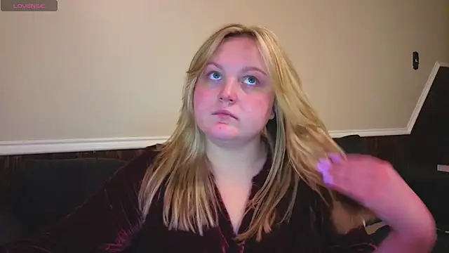 PhatAssBlond online show from March 2, 2:46 pm