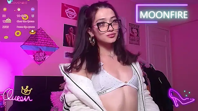 moonfiredancer online show from May 4, 12:58 am