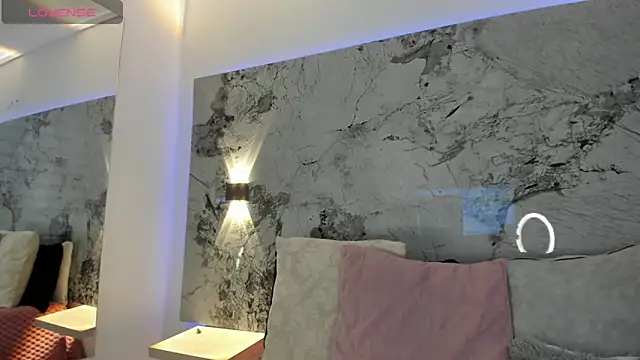 LIZ HOLMES online show from March 2, 11:28 am