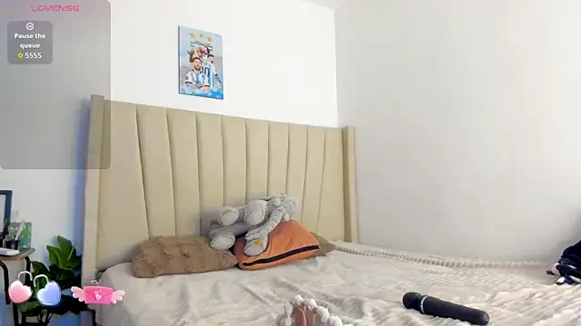 Mady-Edwards online show from March 13, 2:35 am