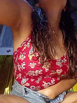 prettybella4u online show from June 5, 11:49 am