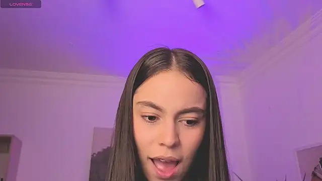 Aleejaa   online show from March 16, 11:36 am