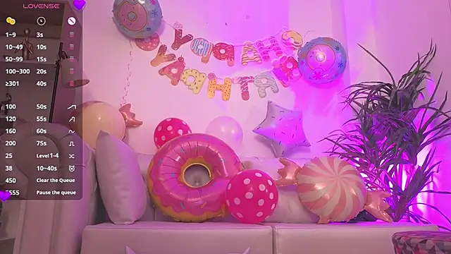 Aleejaa   online show from March 30, 11:43 am