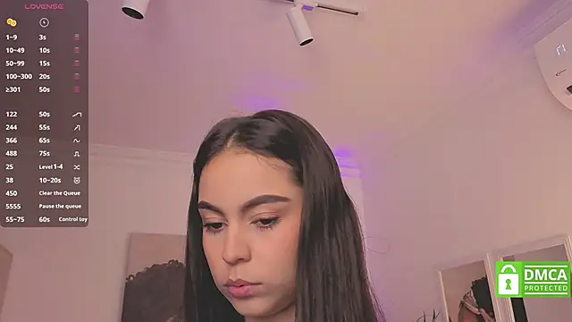 Snapshot of Aleejaa__ chatting on October 6, 11:38 am Aleejaa online show from October 6, 11:38 am