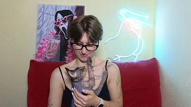 Snapshot of MalvinaBlum chatting on September 13, 5:26 am MalvinaBlum online show from September 13, 5:26 am