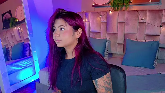 alaia-rogers online show from November 24, 11:45 am