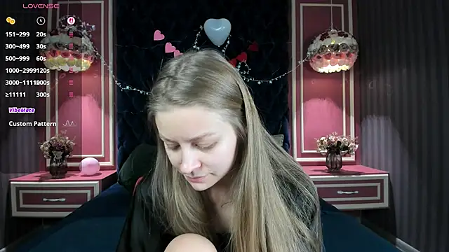 Polumna cute online show from February 13, 2:08 pm