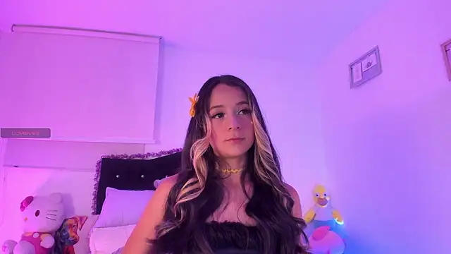 penny sweett  online show from March 30, 11:15 pm