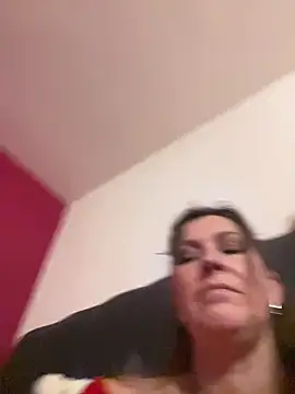 Lwhite1 online show from April 16, 10:23 pm