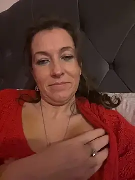 Lwhite1 online show from November 4, 1:10 am