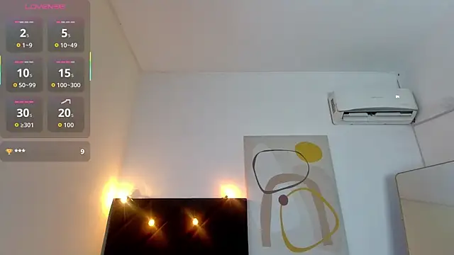 littleebonny online show from May 19, 1:56 am