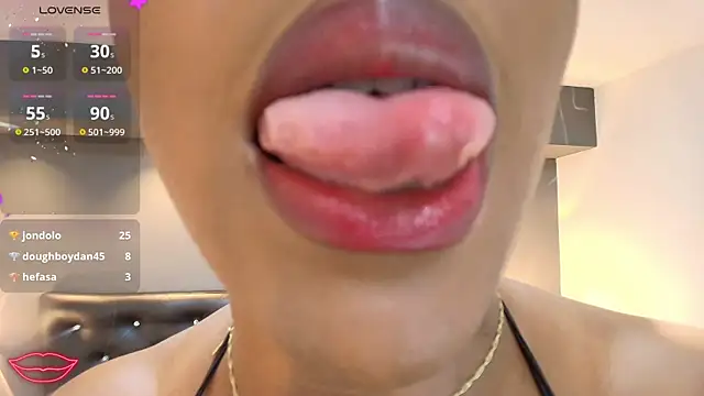 dirtyvictoria online show from July 28, 2:13 pm