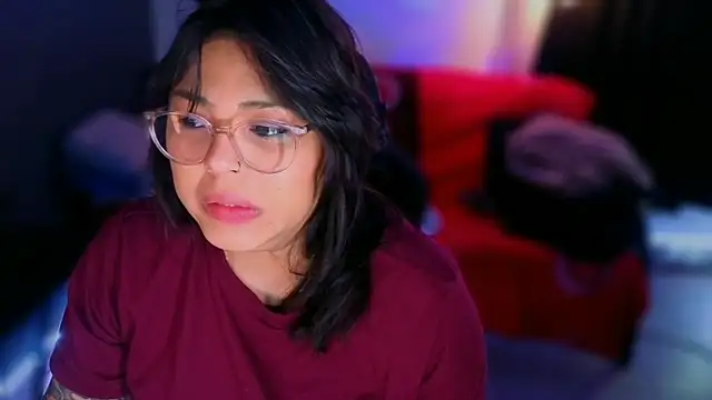 miacanela xo online show from December 3, 3:42 am