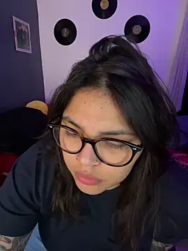 miacanela xo online show from March 29, 2:21 am