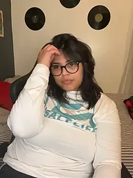 miacanela xo online show from April 26, 1:58 am