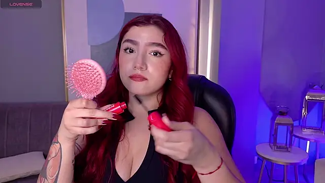 ViolettCastel online show from February 23, 7:57 pm