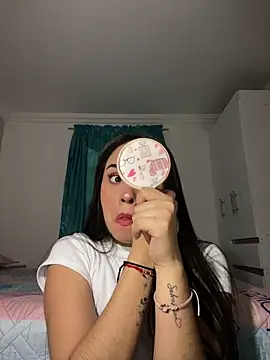 Kimmymadison- online show from March 5, 10:27 pm