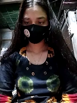 Snapshot of Aruyeshi- chatting on October 1, 4:06 am Aruyeshi- online show from October 1, 4:06 am