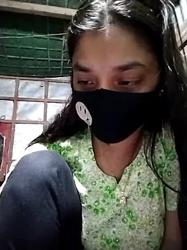 Snapshot of Aruyeshi- chatting on October 6, 4:51 am Aruyeshi- online show from October 6, 4:51 am