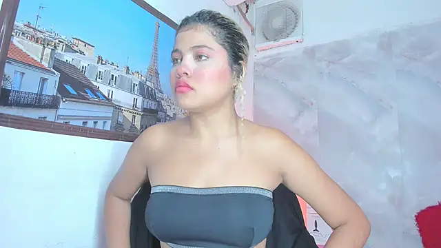 sofiacastillo01 online show from May 28, 1:42 pm