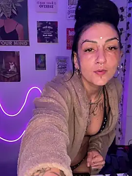 CaroletaRootsOficial online show from July 30, 2:01 am