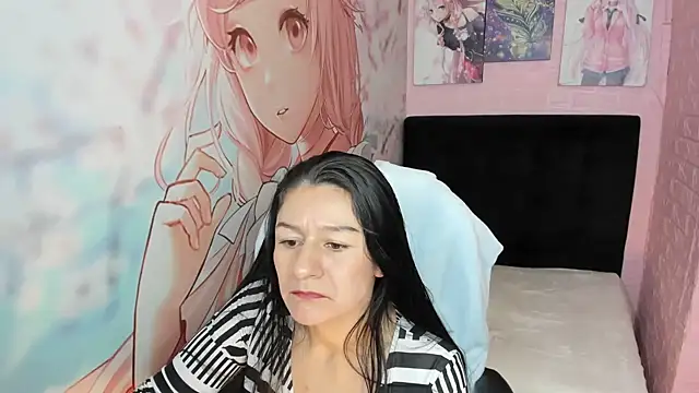 AllysonMilf69 online show from September 13, 2:36 pm