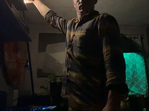 trash4cash online show from February 21, 6:58 am