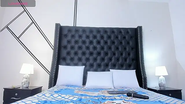  evelin diaz online show from October 24, 1:51 pm