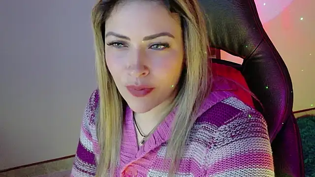 Natalia Montoya online show from November 2, 9:07 pm