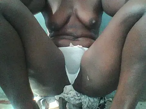 Snapshot of Naivegirrl chatting on September 28, 12:32 pm Naivegirrl online show from September 28, 12:32 pm