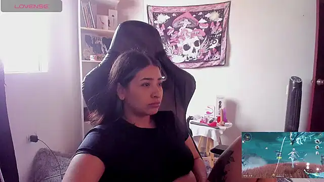 Snapshot of sweetcoralinee chatting on October 15, 3:03 pm sweetcoralinee online show from October 15, 3:03 pm