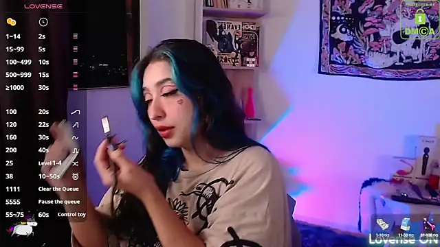 Snapshot of sweetcoralinee chatting on September 13, 12:07 am sweetcoralinee online show from September 13, 12:07 am