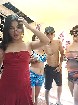 royalgirls x online show from July 29, 1:38 am