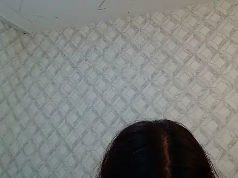 Emma-Wilson online show from April 9, 6:19 am