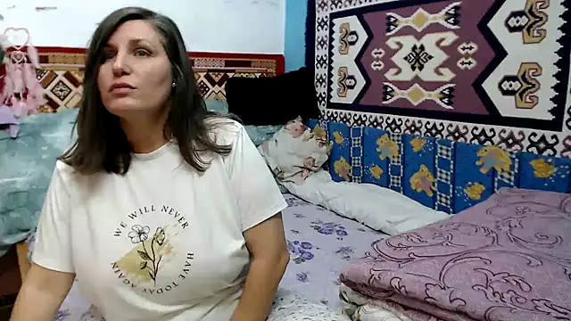 AdelineBlueEyes online show from November 26, 10:38 am