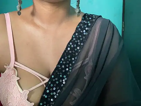 Sexy trisha  7 online show from July 8, 6:10 pm