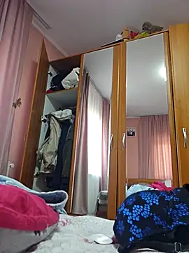 KristenVega online show from March 6, 1:39 pm