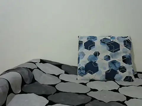 Kariselle- online show from December 3, 8:00 pm